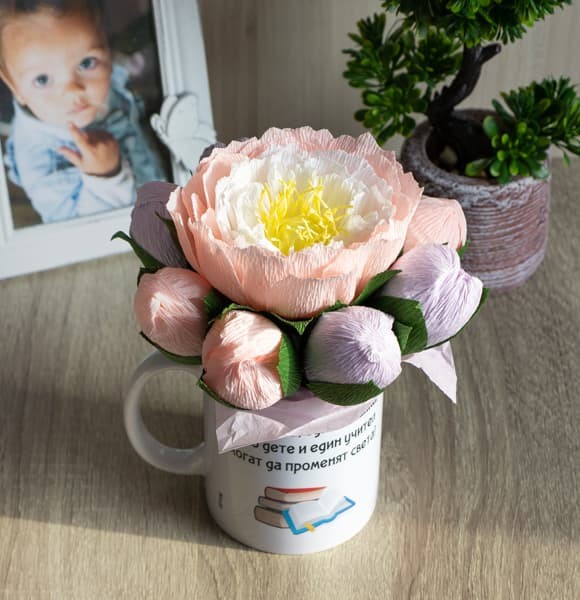 Букет в чаша за учител