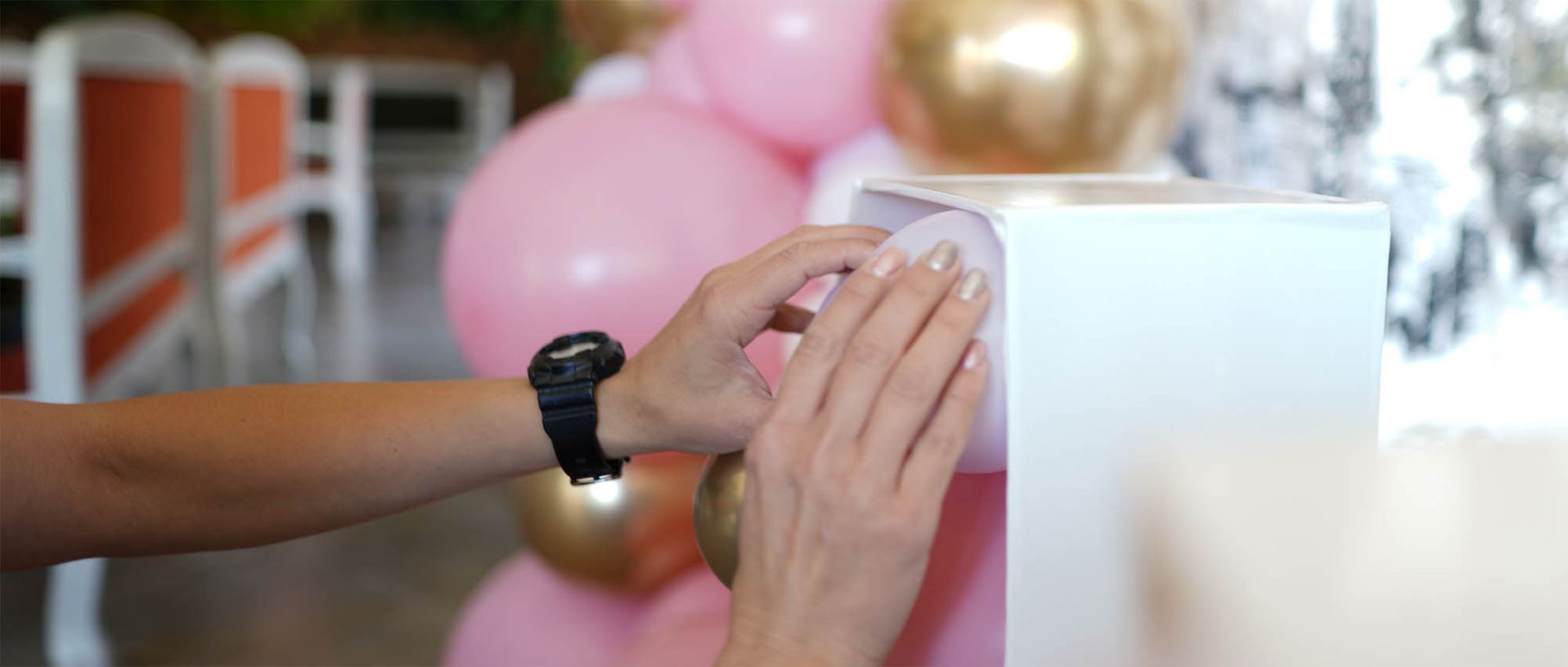 Декорация на светещи цифри за рожден ден